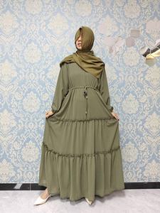 Robe musulmane rétro couleur filet 2023. Robe mode à manches longues décontractée et chaude pour l'hiver. - Product Image 4