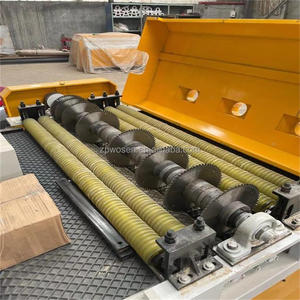 Hocheffiziente Einachsige 1300mm Holzbearbeitungs-Mehrfachsäge für Holz- und Rahmenverarbeitung, Holzschneidemaschine - Product Image 5