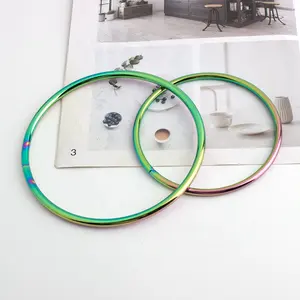 Nolvo World 11cm And 12.5cm Rainbow Color O Handle Factory Wholesale Big Size Round O-ring Metal Handle O Rings For Bags
