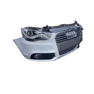 Kit Carrozzeria di Alta Qualità per AUDI A1, Paraurti Anteriore con Griglia e Fari, Resistente all'Usura - Product Image 1