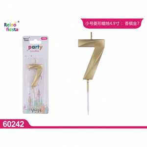 Vela de Cumpleaños de Parafina Dorada con Número 7, 49 Pulgadas de Altura, para el Día de San Valentín, Celebraciones, con Diseño de Feliz Cumpleaños, Pascua, Nueva - Product Image 1