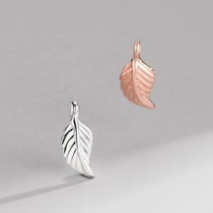 Diskon Besar 925 Perak Murni Mode Rose Gold Disepuh Bulu Jimat Perhiasan Liontin untuk Membuat Gelang - Product Image 5