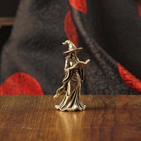 1 ud. Escobas de cobre chapado, objetos decorativos retro de brujería mágica, artesanías decorativas de escritorio, pequeños adornos.