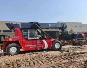 Chariot élévateur Kalmar 45 tonnes, grue de levage avant modèle DRU450, grue à conteneurs DRF450, grue portuaire 40 tonnes, quai - Product Image 4