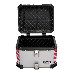 Boîte à bagages arrière en alliage d'aluminium <span class=keywords><strong>de</strong></span> qualité supérieure 45L <span class=keywords><strong>pour</strong></span> moto/scooter, durable, verrouillable, <span class=keywords><strong>pour</strong></span> la conduite, les voyages et les activités <span class=keywords><strong>de</strong></span> plein air - Product Image 5