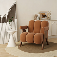Fauteuil d'appoint populaire pour salon, chaise individuelle de luxe moderne et confortable en tissu avec pieds en bois pour la maison