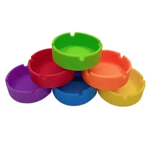 Wholesale 8cm Silicone Ashtray Unbreakable Silicone Ashtray For Indoor Or Outdoor Smoking Accessories