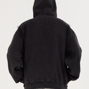 Sudadera con Capucha Unisex, Estilo Desgastado, Estampado de Grafiti, Personalizada - Product Image 4