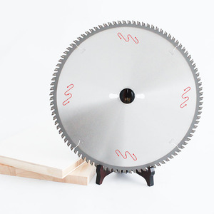 Disque de coupe diamanté silencieux industriel 300 96T pour bois, MDF, contreplaqué, panneaux mélaminés, <span class=keywords><strong>lame</strong></span> de scie circulaire PCD certifiée CE OEM - Product Image 1