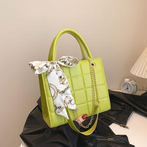 Bolsos de Mano de Cuero PU de Lujo para Mujer, con Cadenas, Correa Única, para Verano/Invierno, Bolsos de Hombro Económicos - Product Image 4