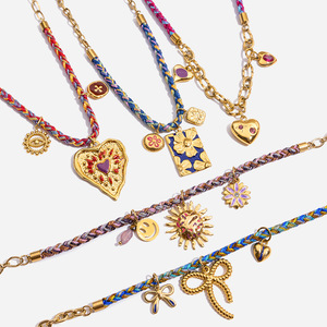 Conjunto de Collar con Colgante de Moda, Acero Inoxidable, Dijes Florales en Forma de Corazón, Joyería Multicolor para Mujer - Product Image 1