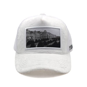 2025 Sombreros de camionero de 5 paneles Sombrero de camionero con logotipo impreso bordado de terciopelo azul marino personalizado - Product Image 3