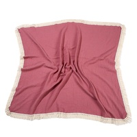 Couverture d'emmaillotage pour bébé en gaze de coton imprimée double couche, 100% coton, coupe-vent pour poussette, avec pompons pour enfants