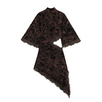 Mini-robe floquée pour femme, motif floral, col montant, manches évasées, fente avant, ourlet asymétrique, marron chocolat, collection automne, vente en gros, OEM, ODM