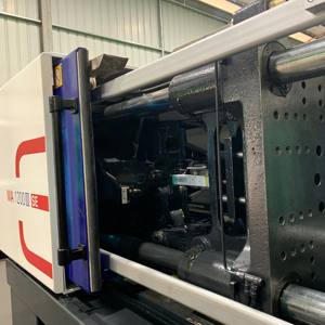 Second Hand Haitian 120 Ton Plastic Injection Molding Machine Plc Control Machine - Product Image 1