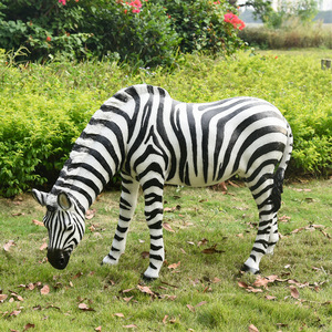 Scultura di Animali Safari in Vetroresina a Grandezza Naturale a Prezzo Conveniente, Statua di Giraffa ed Elefante in Resina per Decorazione di Giardini e Cortili - Product Image 5