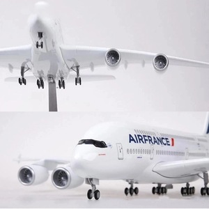 Mô hình máy bay Airbus A380 củ<span class=keywords><strong>a</strong></span> Air France tỷ lệ 1/160, 46cm, làm bằng nhự<span class=keywords><strong>a</strong></span> đúc, có chân đáp - Product Image 4