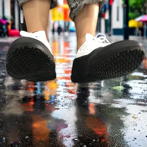 Cubiertas unisex de zapatos antideslizantes impermeables para niños y adultos para cruceros Característica antideslizante para todas las estaciones