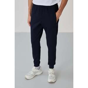 Ensemble de survêtement pour homme Air Jones Anton Indigo - Vêtements de sport confortables en mélange de coton pour un usage décontracté et actif - Product Image 3
