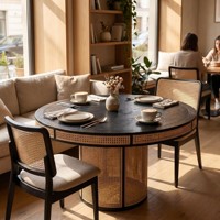Table à manger en bois artisanale Heywood avec base en rotin pour la salle à manger et les événements de mariage