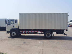 Sinotruk Howo 4x2 8 Ton Diesel Engine Cargo Van <strong>Truck</strong> High Quality Container Box Van <strong>Truck</strong> - Product Image 2