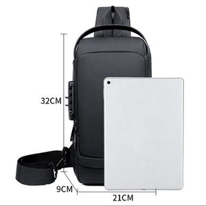 <span class=keywords><strong>Sac</strong></span> <span class=keywords><strong>Bandoulière</strong></span> Messenger Étanche Antivol Tendance de Voyage avec Logo Personnalisé et Port USB pour <span class=keywords><strong>Ordinateur</strong></span> Portable, Homme - Product Image 5