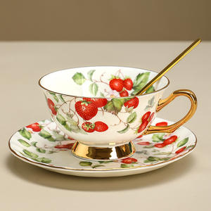 Service à café et thé en porcelaine fine de style européen, blanc et rouge, 220 ml, motif floral imprimé, logo rétro - Product Image 6