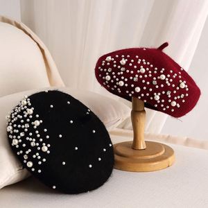 Sonbahar Kış Toptan Moda İnci Bere Kadınlar İçin İncili Siyah Bere Şapka Taklit Yün Keçe Bere Şapka - Product Image 5
