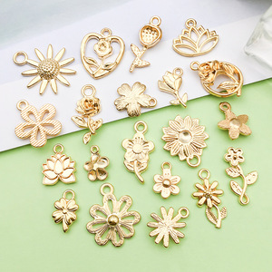 Breloques en forme de fleur, pendentif en alliage de Zinc, ton doré, pour la fabrication de bijoux, accessoires unisexes - Product Image 4