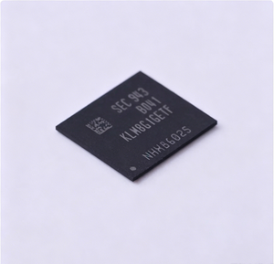 Mémoire Flash EMMC KLM8G1GETF-B041 8 Go, boîtier FBGA-153 (11,5x13), circuit intégré de stockage embarqué pour smartphone, tablette, appareil industriel - Product Image 1