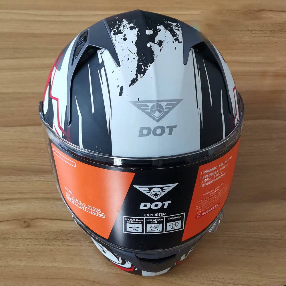 Amiti Hoge Kwaliteit Helmen Fabriek Dot Gecertificeerd Flip Up Modulaire Helm Motorfiets Met Mooie Decal