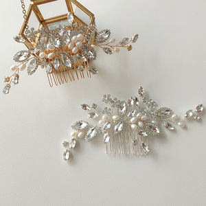 Peine <span class=keywords><strong>de</strong></span> pelo <span class=keywords><strong>de</strong></span> perlas <span class=keywords><strong>de</strong></span> agua dulce con <span class=keywords><strong>flor</strong></span> <span class=keywords><strong>de</strong></span> diamantes <span class=keywords><strong>de</strong></span> imitación para mujer <span class=keywords><strong>de</strong></span> estilo bohemio para boda, accesorios <span class=keywords><strong>de</strong></span> novia - Product Image 6