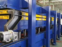 Máquina de Paneles Sándwich PU/PIR Discontinuos 2+2 con Control PLC, Motor y Bomba - Ahorro de Energía 380V