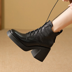 Chaussure artisanale à boucle large, style rétro, à talon unique, bout rond, en cuir véritable, semelle souple, imperméable et antidérapante - Product Image 4