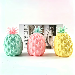 ของเล่นบีบลูกบอลรูปสับปะรด TPR สีสันหลากหลาย บรรเทาความเครียด สำหรับเด็กอายุ 15 ปีขึ้นไป - Product Image 1