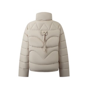 Fornitore Verificato: Piumino Triangolare con Tasche, Cappotto con Collo Alto per Donne di Mezza <span class=keywords><strong>Età</strong></span>, Personalizzazione con Etichetta Privata - Product Image 6