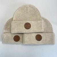 Bonnet d'hiver tricoté en acrylique, style décontracté, avec revers, personnalisable OEM, pour streetwear, avec logo en patch tissé en cuir privé, modèle Fisherman Skull