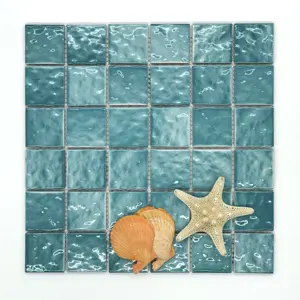 批发价格光泽波面方形蓝色陶瓷游泳池马赛克瓷砖