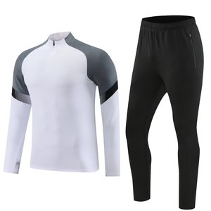 Nuovo stile di calcio <span class=keywords><strong>tuta</strong></span> da <span class=keywords><strong>uomo</strong></span> all'ingrosso di alta qualità LOGO personalizzato di calcio <span class=keywords><strong>tuta</strong></span> per bambini - Product Image 4