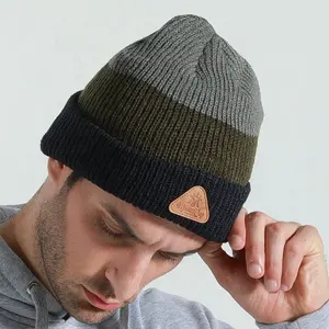 Gorros al por mayor con logo personalizado, Parche de cuero, sombrero tejido con hilo de lana
