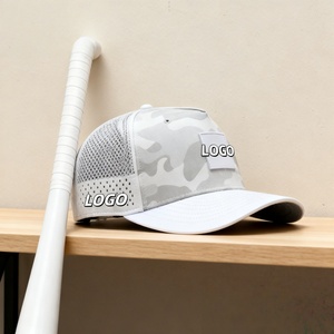 Casquette Trucker Sportive 5 Panneaux Personnalisable en Gros, Perforée au Laser, 100% Polyester Velours et Maille, Casquette Vierge en Stock - Product Image 2