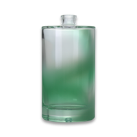 Logo personnalisé Nouvelle bouteille en verre de parfum rechargeable Bouteille en verre transparent vert Bouteille d'huile d'essence de parfum de luxe