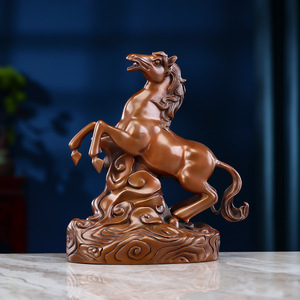Figura del Zodiaco del Caballo en Cobre, Escultura de Cobre Hecha a Mano, Regalo Decorativo para la Sala de Estar - Product Image 1