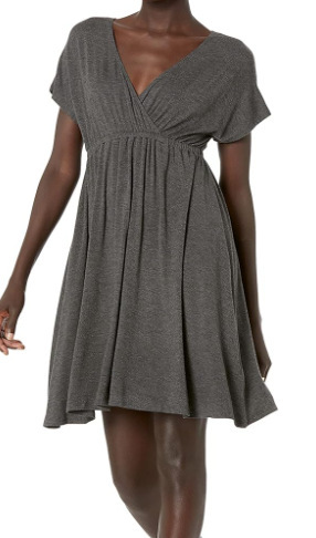 Gris foncé