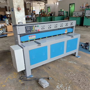 Yüksek Hassasiyetli Tam Otomatik 1.5kw PLC Kontrollü Motorlu E21S Kontrolörlü 1.5mm 1300mm Elektrikli Metal Kesme Makinesi - Product Image 6