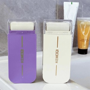 Boîte à Savon Portable Créative 2-en-1 pour la Maison, Dortoir, Hôtel, Salle de Bain, avec Drain et Brosse à Vêtements - Product Image 2