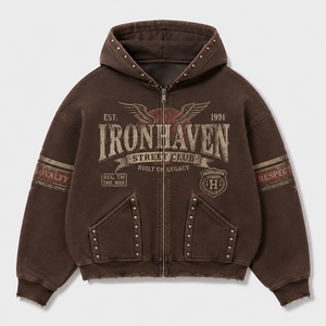 Felpa con cappuccio personalizzata con zip, in cotone felpato lavato effetto vintage, con stemma borchiato, spalle scese, unisex, da uomo, streetwear, effetto distressed - Product Image 1