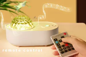 앱/원격 제어 LED 프로젝션 램프 어린이 침실을위한 음악이있는 스타 라이트