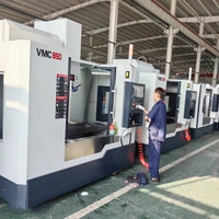Centre d'usinage CNC VMC850 3 axes 4 axes VMC855L Centre d'usinage vertical avec contrôleur Siemens 24ATC pour le travail des métaux