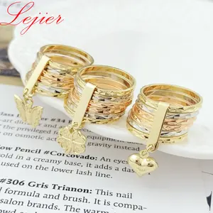 Oro Laminado แหวนชุบเครื่องประดับทางศาสนาแหวนหัวใจคลาสสิกสามสีทอง18K แหวนนิ้วปรับทองแดงอัลลอย6-12